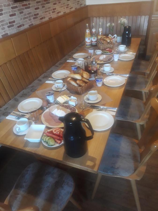 Gasthaus "Zur Linde" Harzgerode Ngoại thất bức ảnh